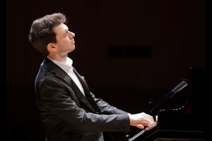 C. Bechstein Klavierabend: Jonas Aumiller